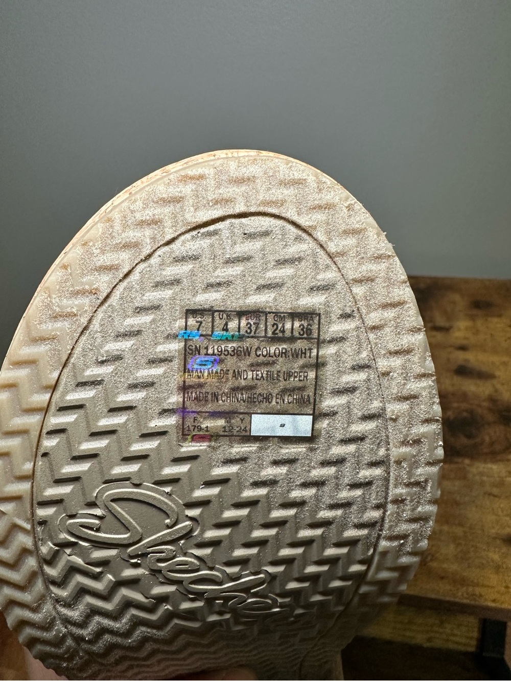 Cali from Skechers Sandals - Picture 6 of 8